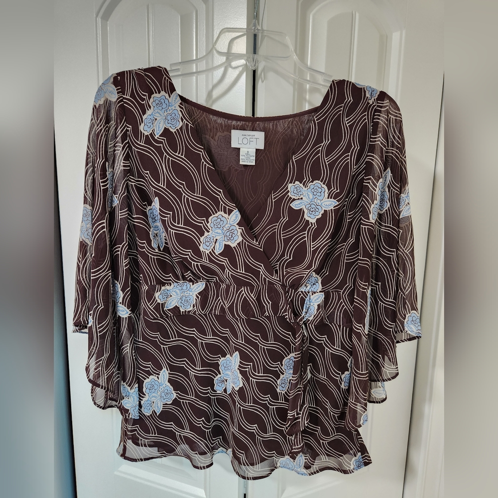 Beautiful Ann Taylor Loft Top Sz 8!!